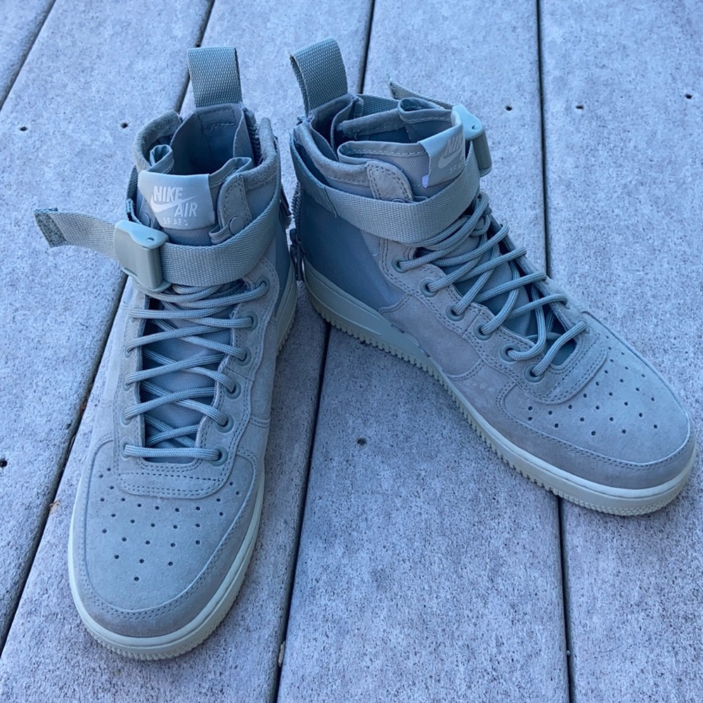 Nike Air Force high tops